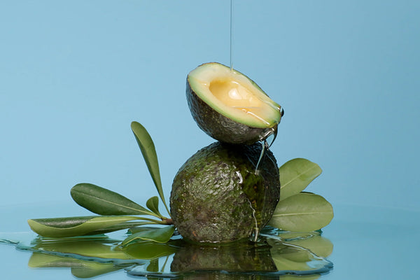5 Benefits of Avocado Oil for Curls